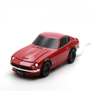 車型のモバイルバッテリー　車型バッテリー